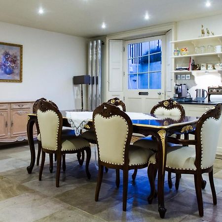 Dale Street Apartments Suite 레밍톤 외부 사진