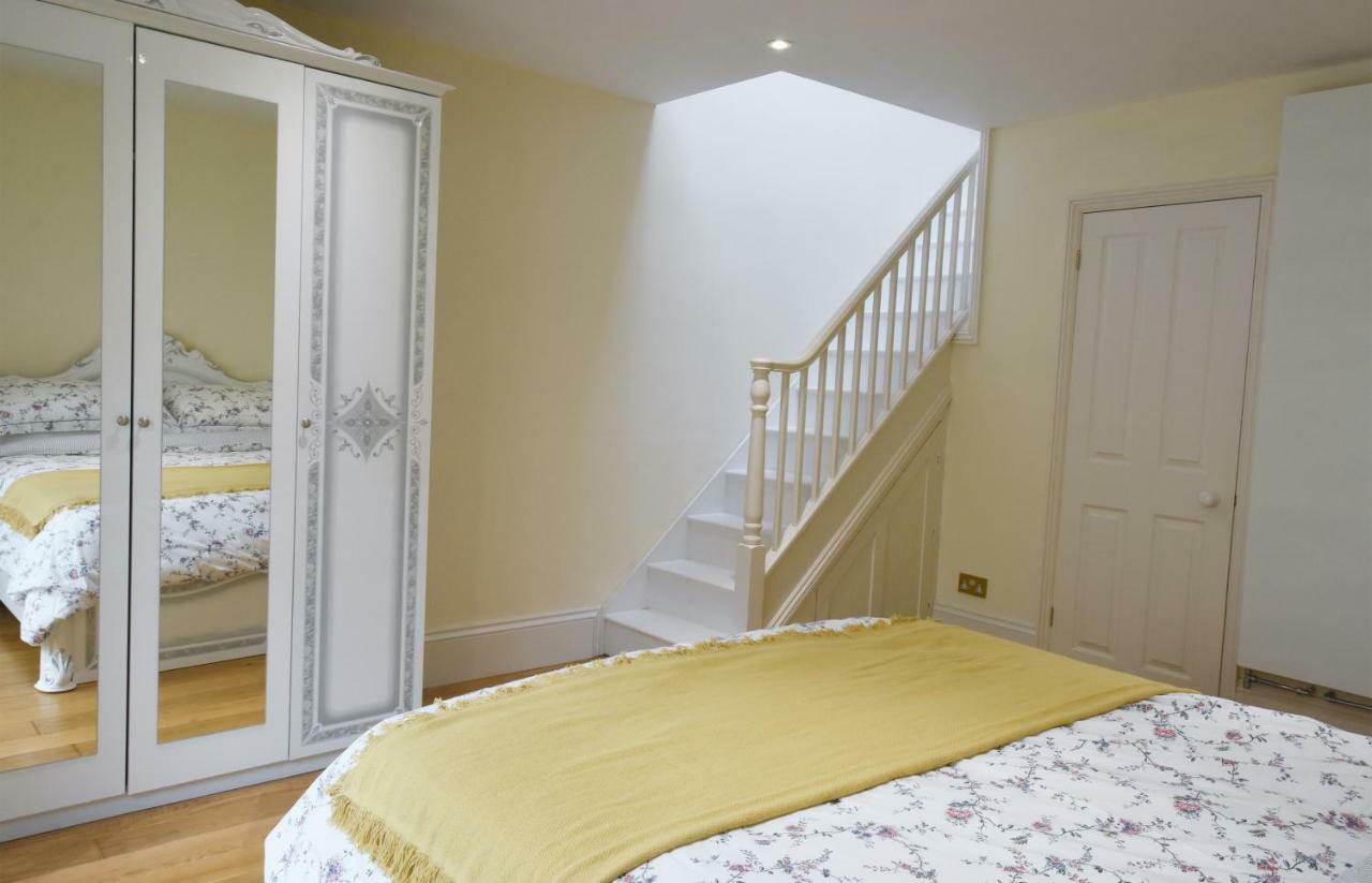 Dale Street Apartments Suite 레밍톤 외부 사진