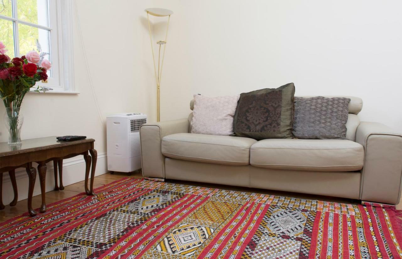 Dale Street Apartments Suite 레밍톤 외부 사진
